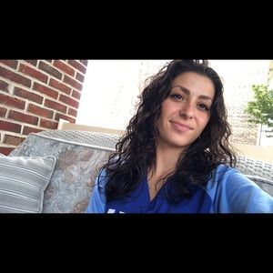 Meet your Posher, Olivia